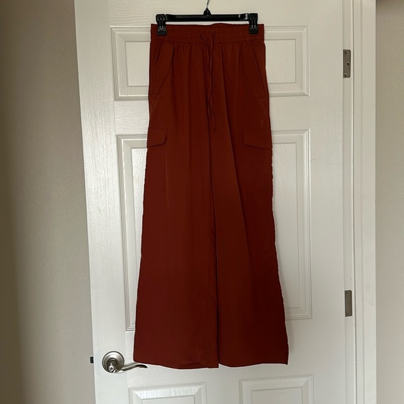 Wide leg cargo track pant - Picture 1 of 2